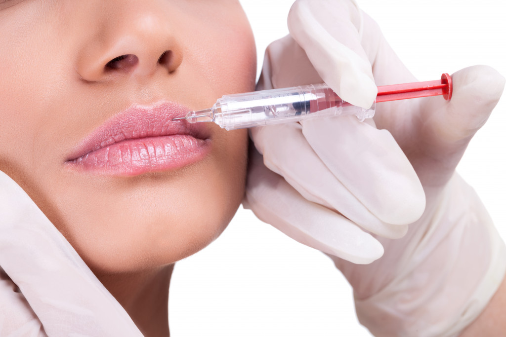 botox injection in lips