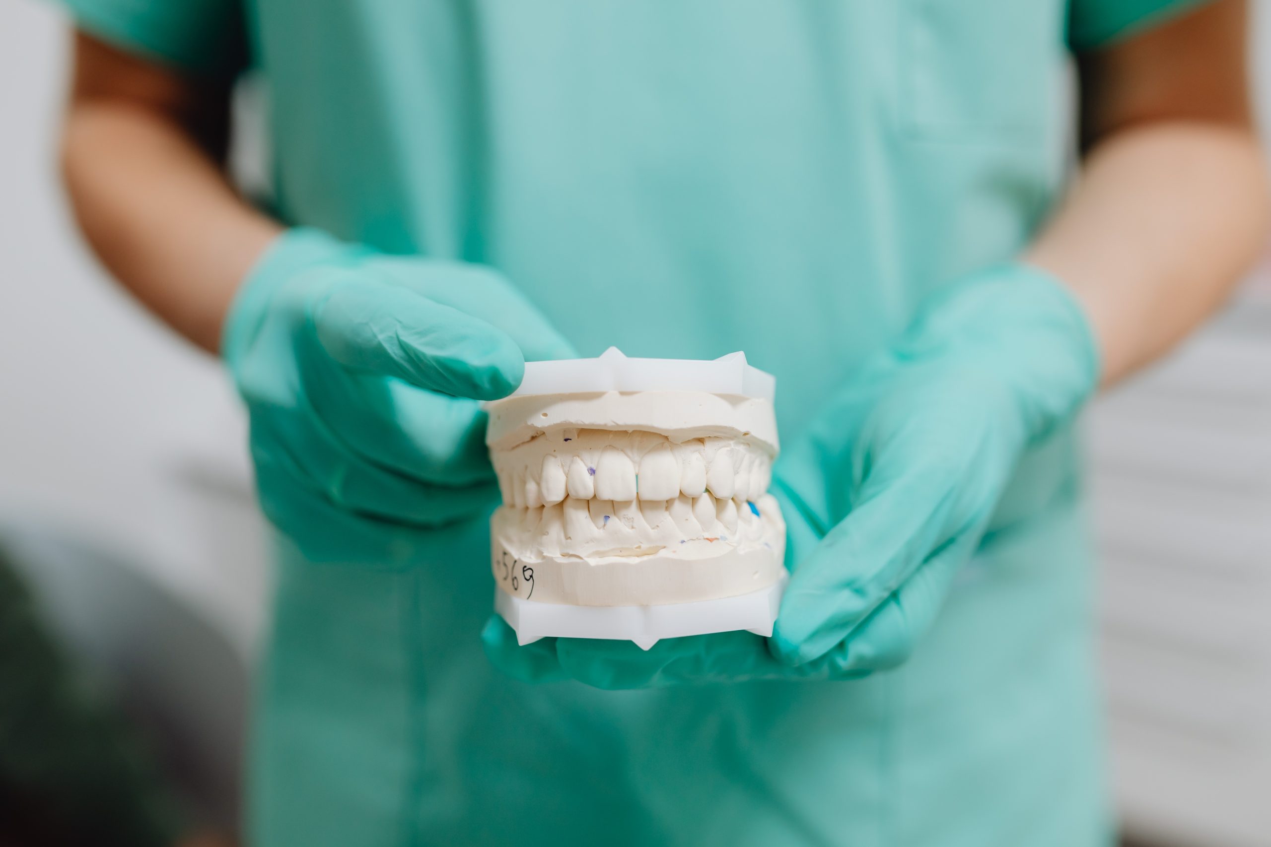 Caring For Fake Teeth How To Make Dentures Last Health Research Policy